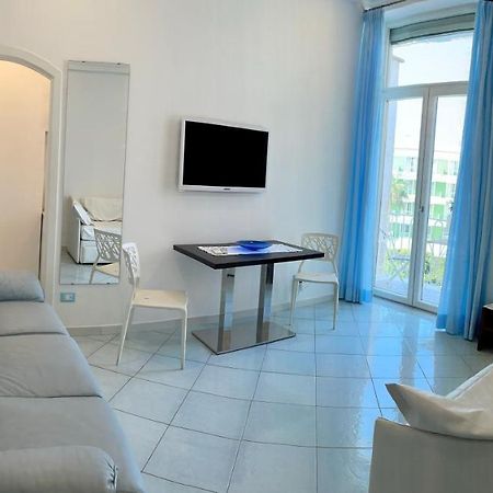 Sorrento Flats Aparthotel Exterior foto